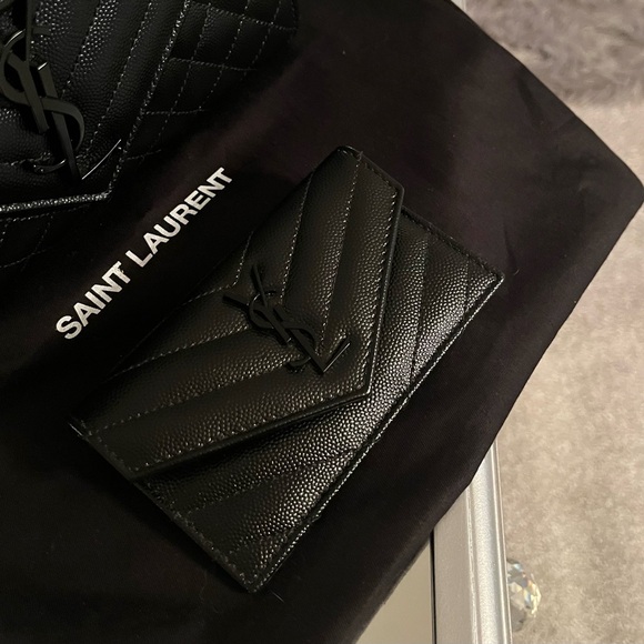 Authentic YSL Grain de Poudre Tech Cardholder - Picture 8 of 11